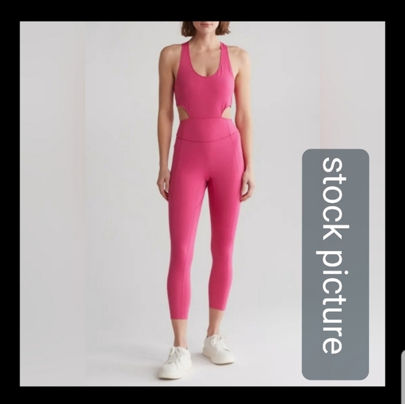 NEW! Free People Movement RED Back It Up jumpsuit sz small NWOT (PRICE FIRM) - Picture 6 of 12